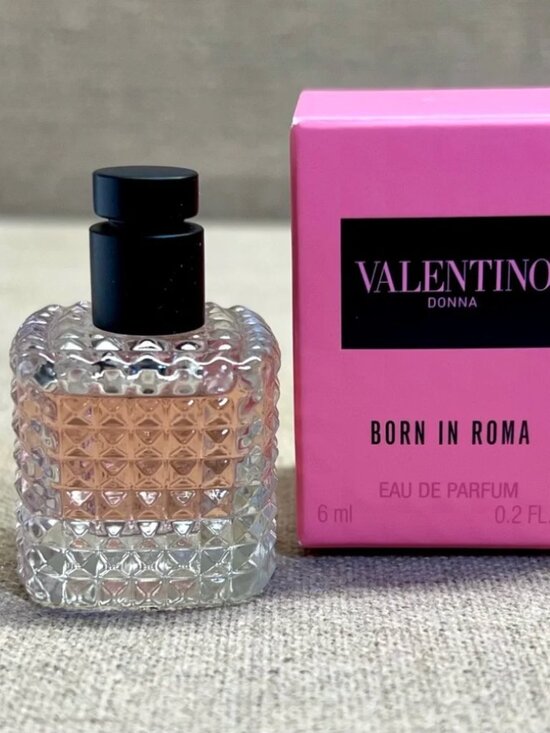 Valentino Other - ❤️ VALENTINO Donna Born in Roma mini